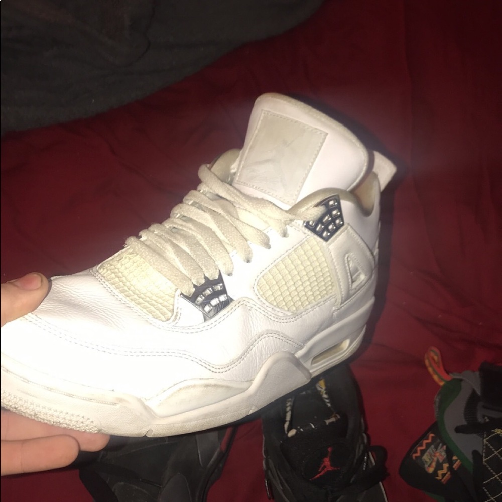 Shoes - Picture 5 of 5